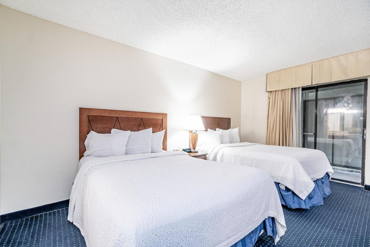 Doral Inn & Suites Miami Airport West Bagian luar foto